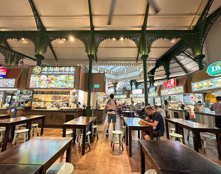 Lau Pa Sat food hall, pretty empty on a weekday afternoon with many delicious options and cuisines.