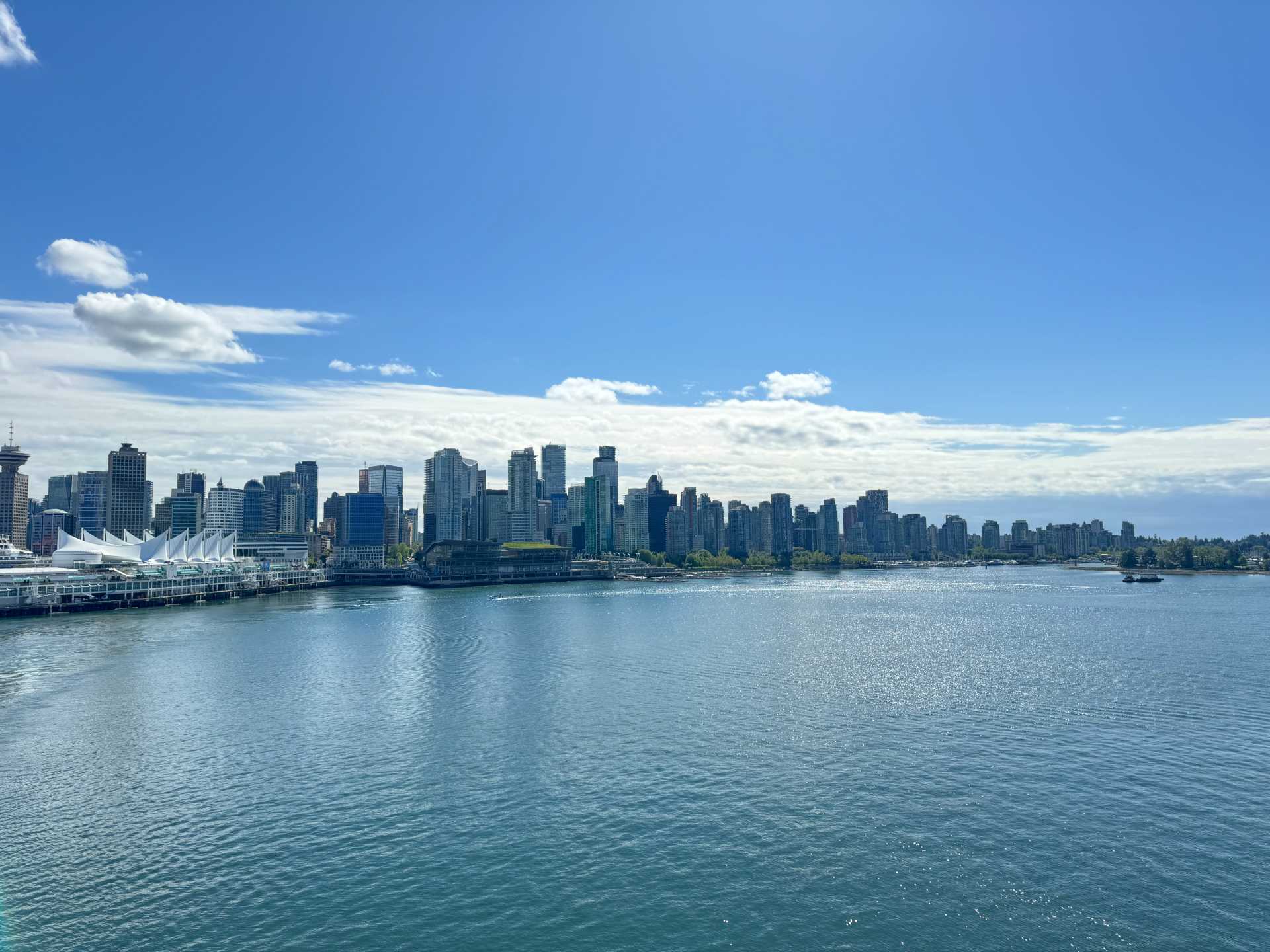 Secure a spot outside or indoors by a window to get the best views as the Koningsdam sets sail. Say goodbye to Vancouver’s skyline, see you in a week!