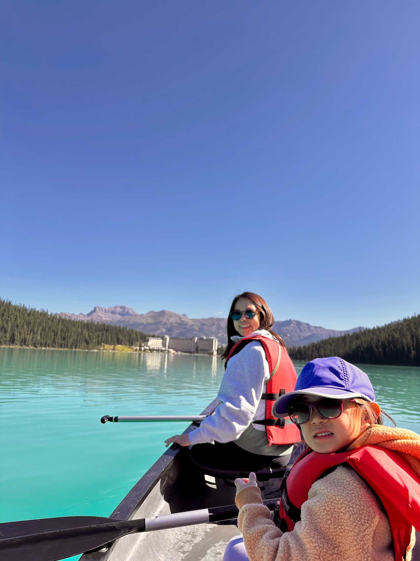 With life jackets on and paddles in hand, we set off to explore Lake Louise as a family. The canoeing experience is designed for all ages, and even the little ones were mesmerized by the crystal-clear water and towering peaks-2