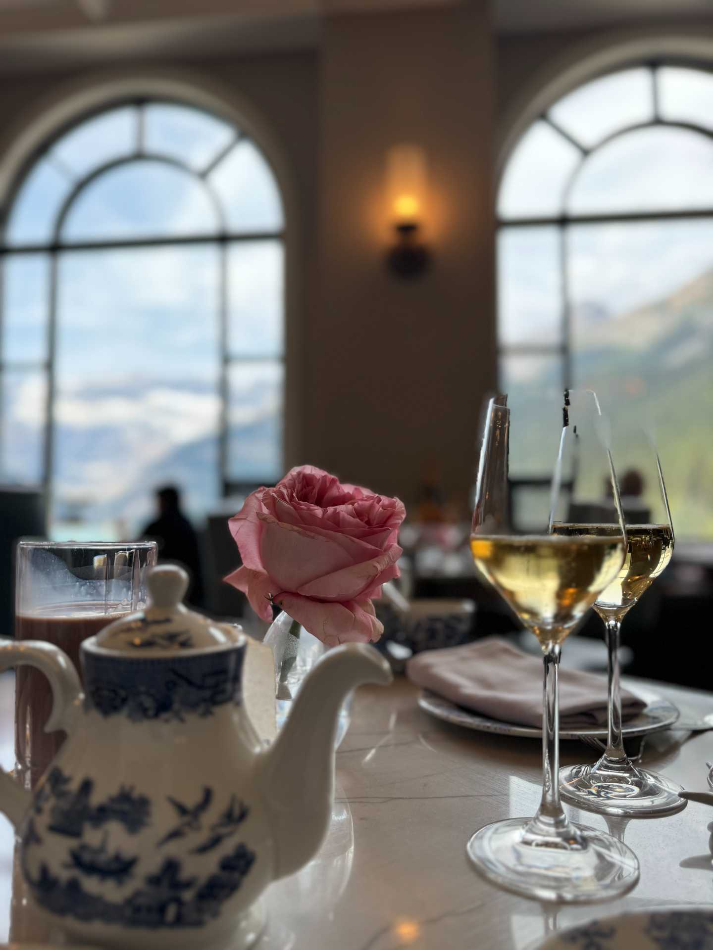 From the first sip of sparkling wine to the last bite of dessert, afternoon tea at Fairmont Chateau Lake Louise is pure luxury. A perfect treat for the whole family! The Kids’ Afternoon Tea at Fairview included chocolate milk and a fun selection of sandwiches and sweets-3