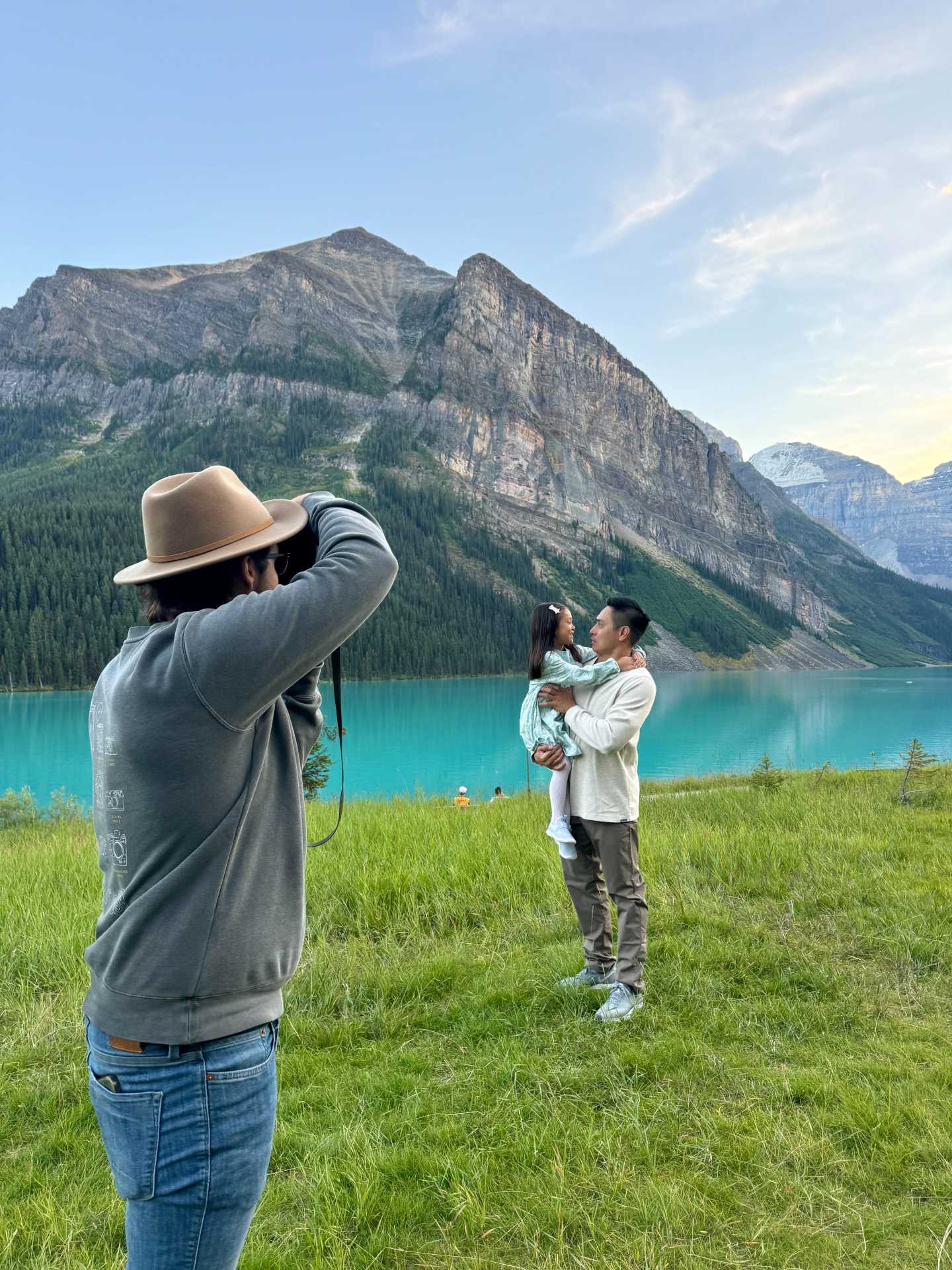 Johnston Canyon’s Lower Falls trail is an easy, family-friendly hike that takes you through the scenic canyon to a waterfall. Lake Louise’s iconic turquoise lake offers incredible views lakeside, by hike or by canoe. Capture your family’s unforgettable moments with a professional photoshoot. The stunning backdrop of Lake Louise and the mountains makes for picture-perfect memories taken by Banff Photography-3