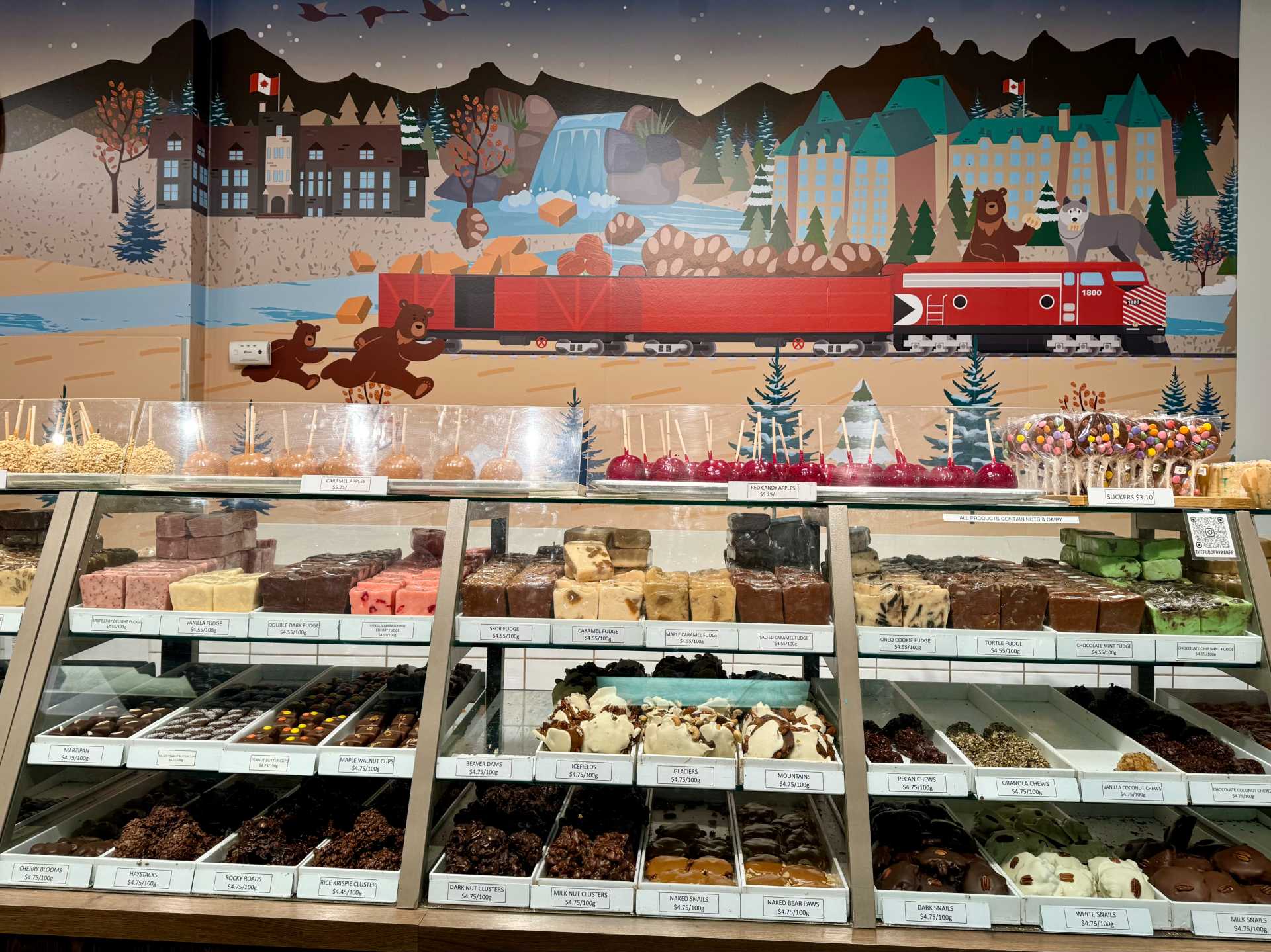 Our favorite place for dessert is always Beavertails and our little ones always get some ice cream to go along with our fried pastries. My favorite at Beavertails, the Cinnamon Sugar fried pastry, so simple yet so craveworthy! As you walk down Banff Ave, remember that there's two locations very close to each other, so if one has a line, try to check out the other Beavertail location. The Fudgery is also worth the visit, the strong aroma of fudge off the street will lead you right in-2