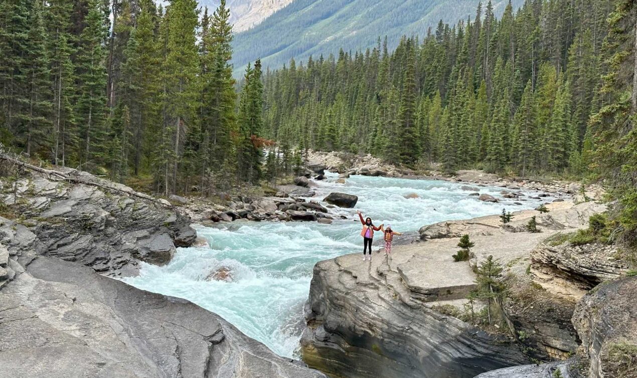 Exploring Mistaya Canyon, a hidden gem along the Icefields Parkway. This short, family-friendly trail takes only 10-15 minutes to reach the canyon, offering incredible views and a peaceful atmosphere away from the crowds. Perfect for families or those seeking a quick nature escape.